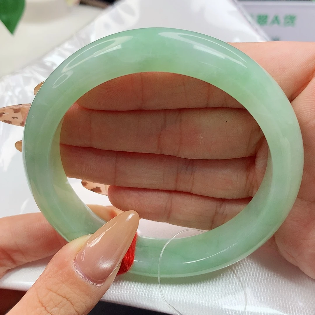 未镶嵌手镯翡翠46