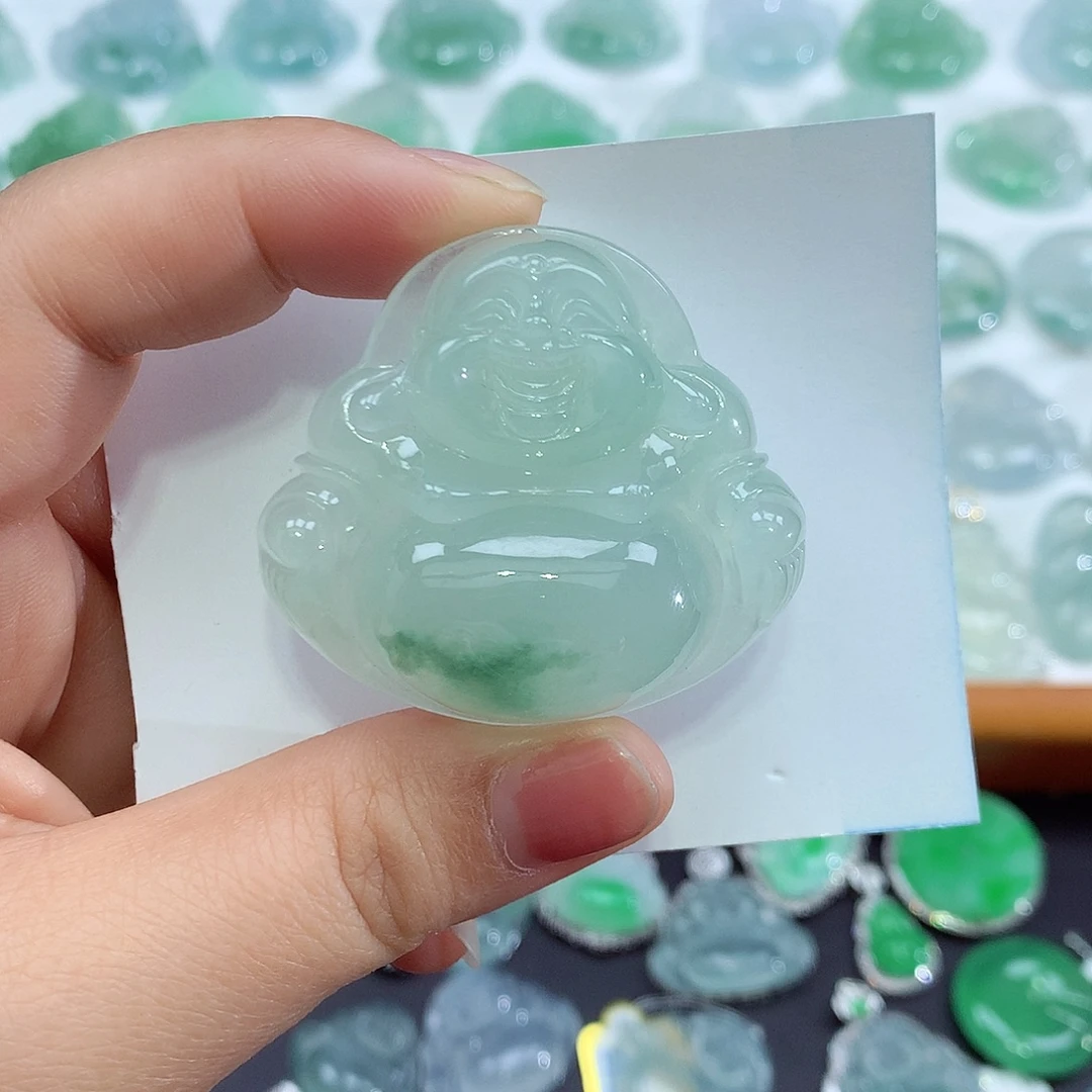 不***名翡翠未镶嵌颈饰佛公