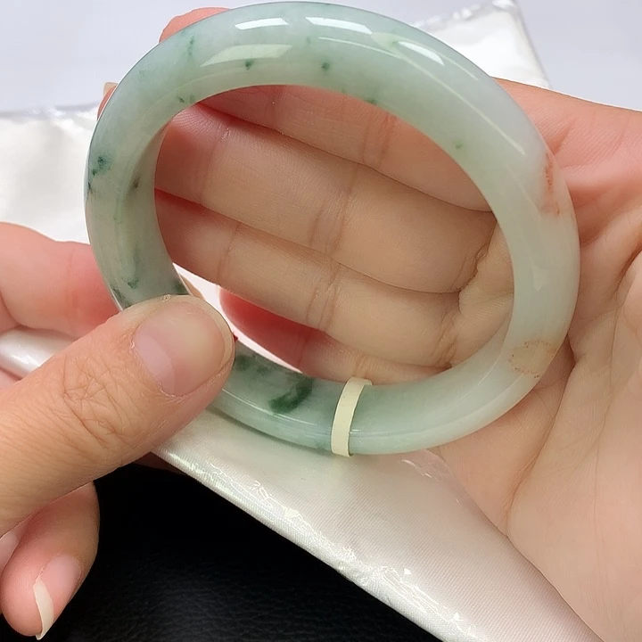 翡翠未镶嵌手镯手镯60