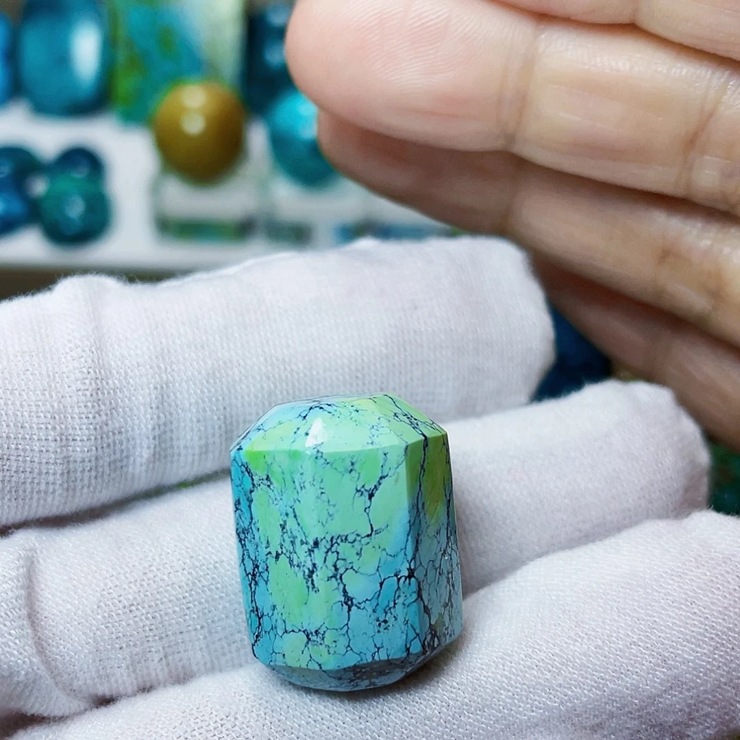 绿松石未镶嵌配饰