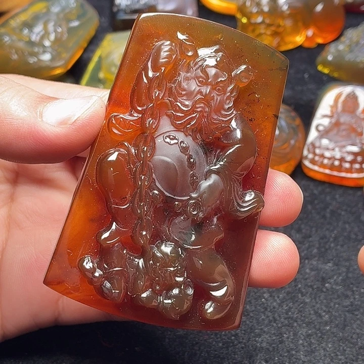 琥珀未镶嵌裸石87