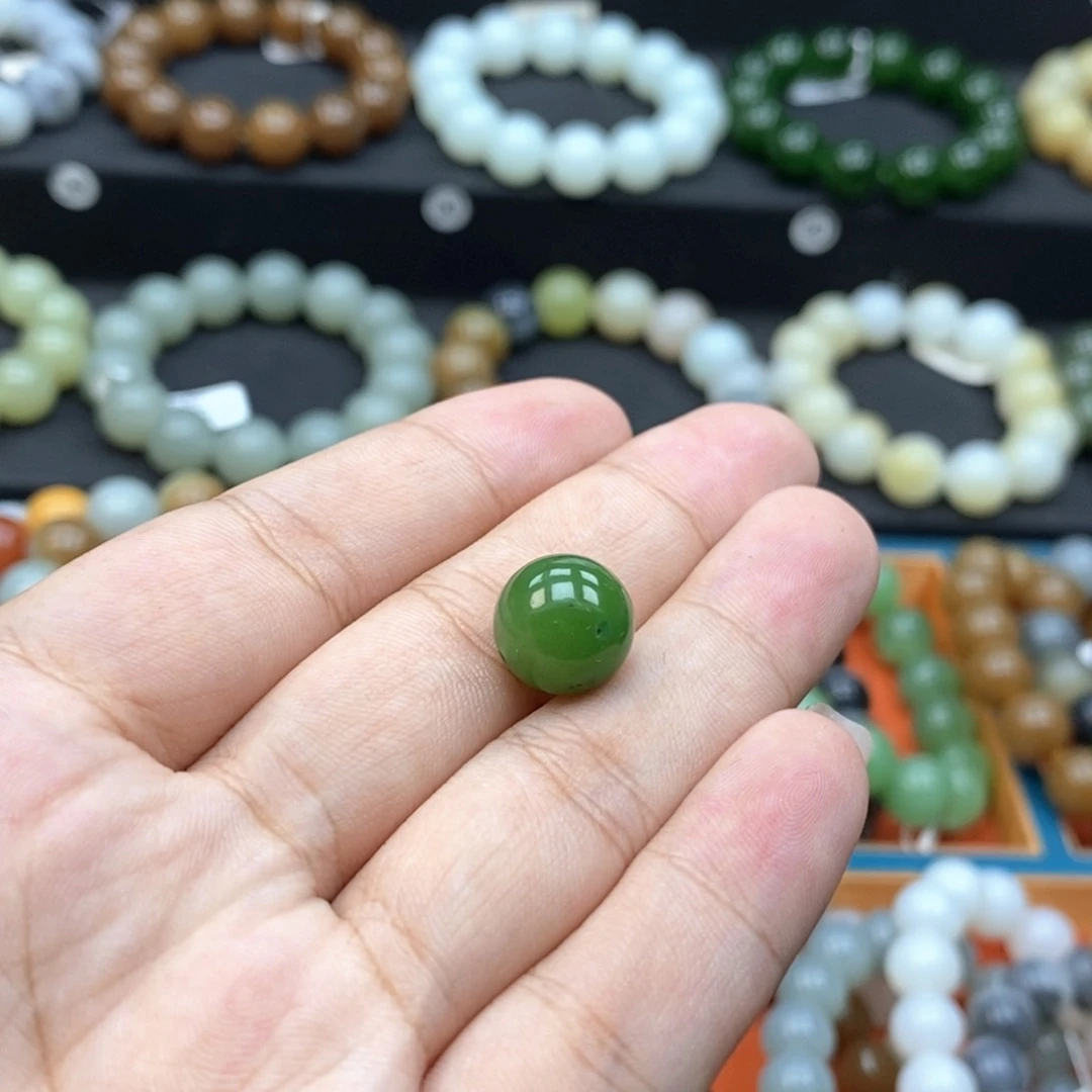 未镶嵌手串和田玉Q卡12碧玉