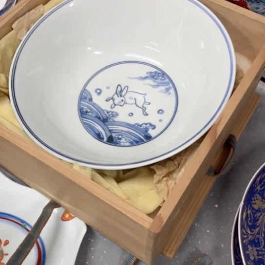 旺***女金葡萄瓷器欢迎您