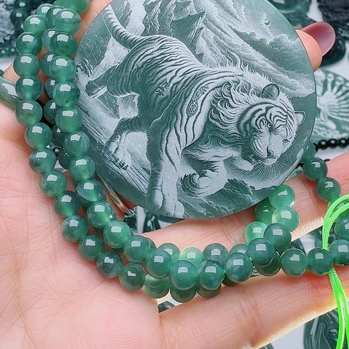 颈饰未镶嵌翡翠1111