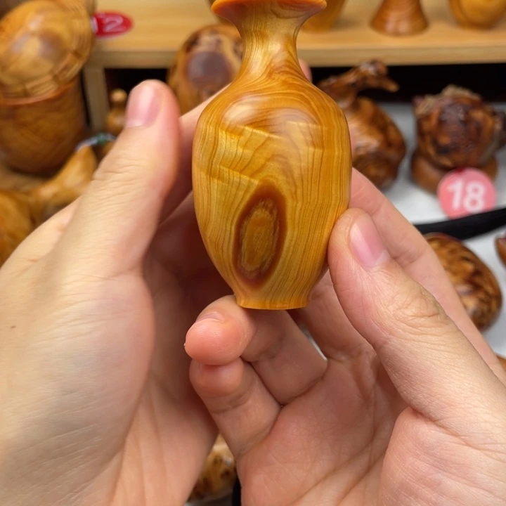 木太行精品花瓶摆件