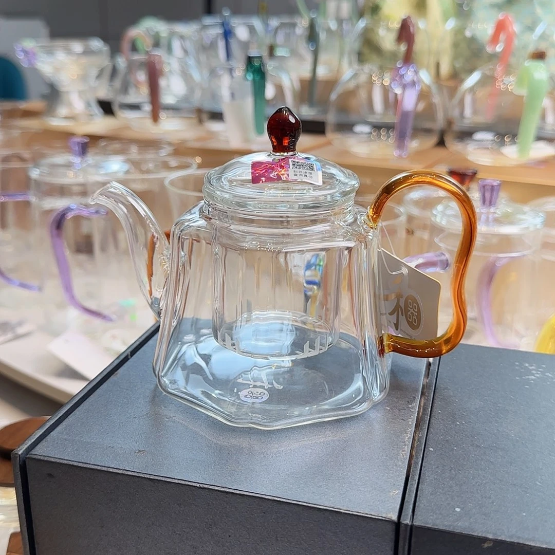 禾器琥珀色锦瑞壶