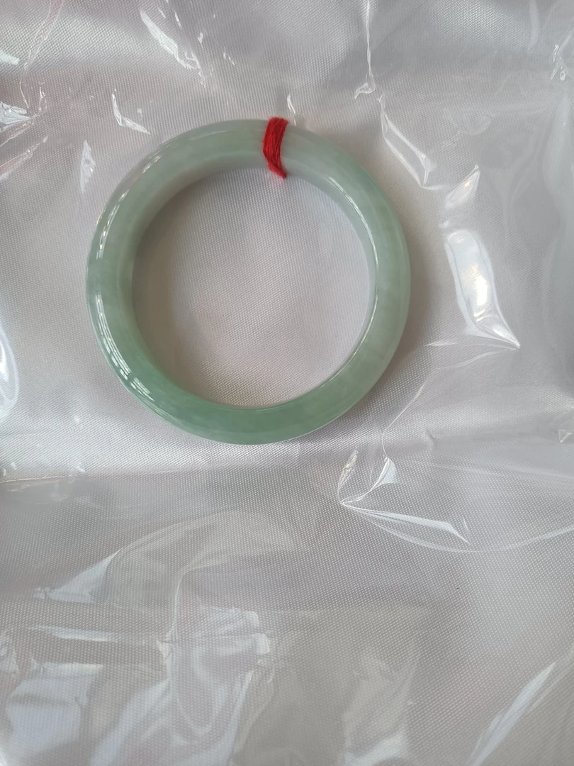 天然缅甸翡翠手镯，59毫米