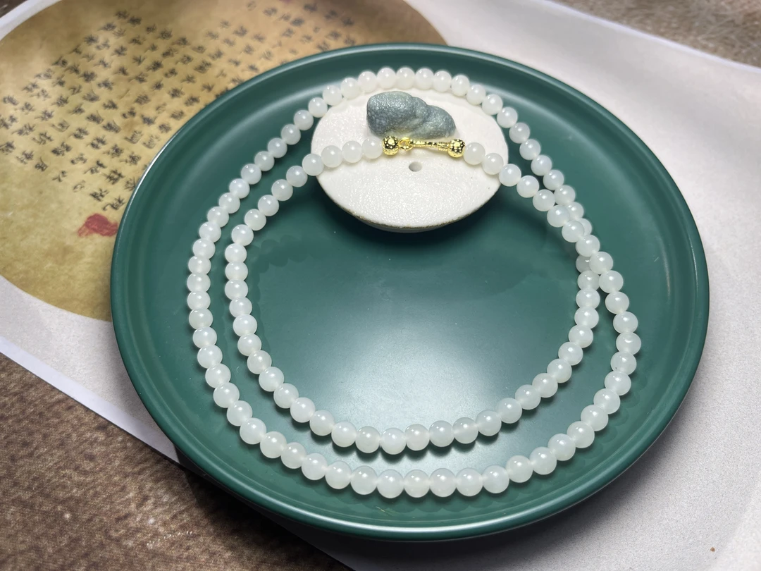 新疆和田玉于阗老坑冰底白玉108颗卡6-5mm长链多样性发一鑫浩矿业