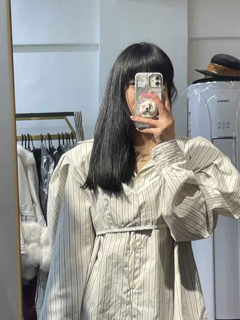 9时尚百搭秋冬款女装，尾货样衣，版衣孤品，介意勿拍显瘦复古夏季