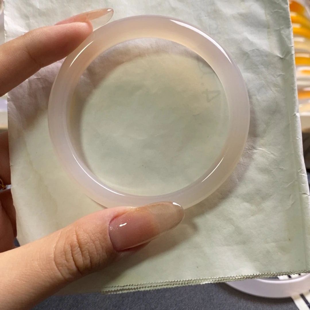 狂***腚手镯玛瑙/玉髓未镶嵌