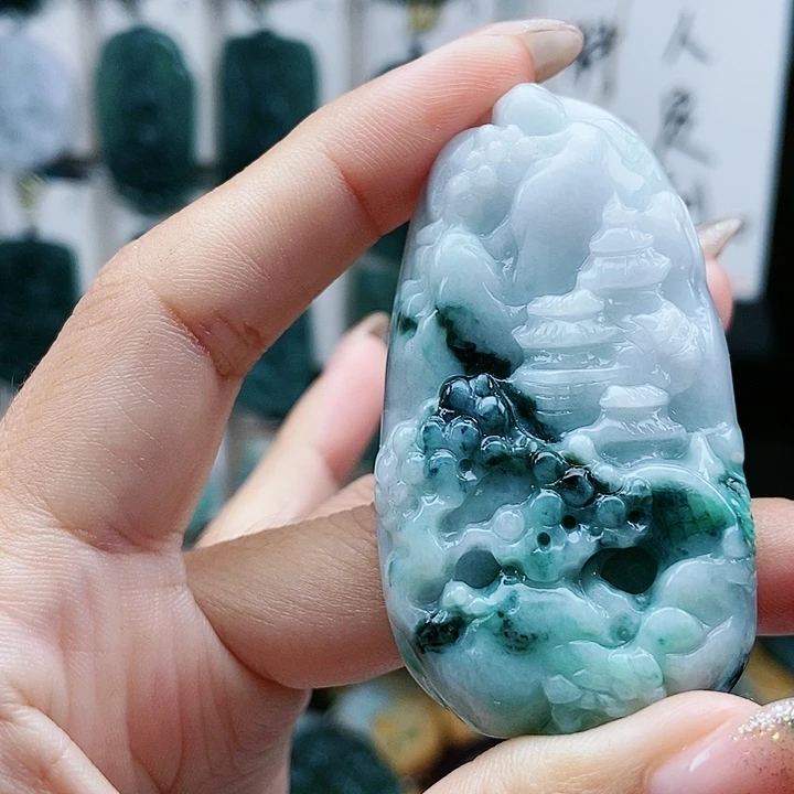 翡翠未镶嵌颈饰翡翠
