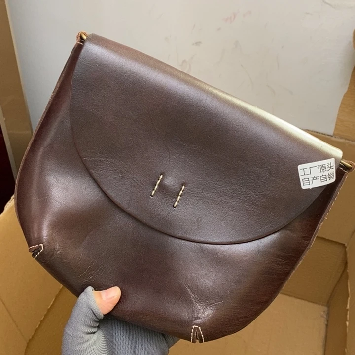 头层牛皮瑕疵单肩包