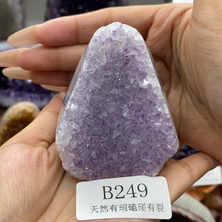 紫晶大型摆件（非配饰）未镶嵌