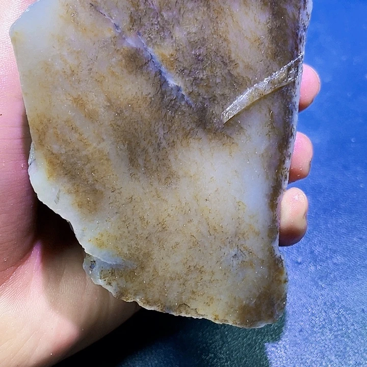 未镶嵌和田玉（糖玉）珠宝半成品