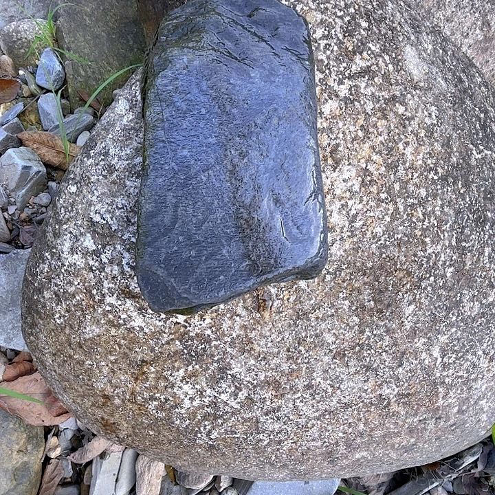 璟***芃歙砚龙尾砚文房四宝