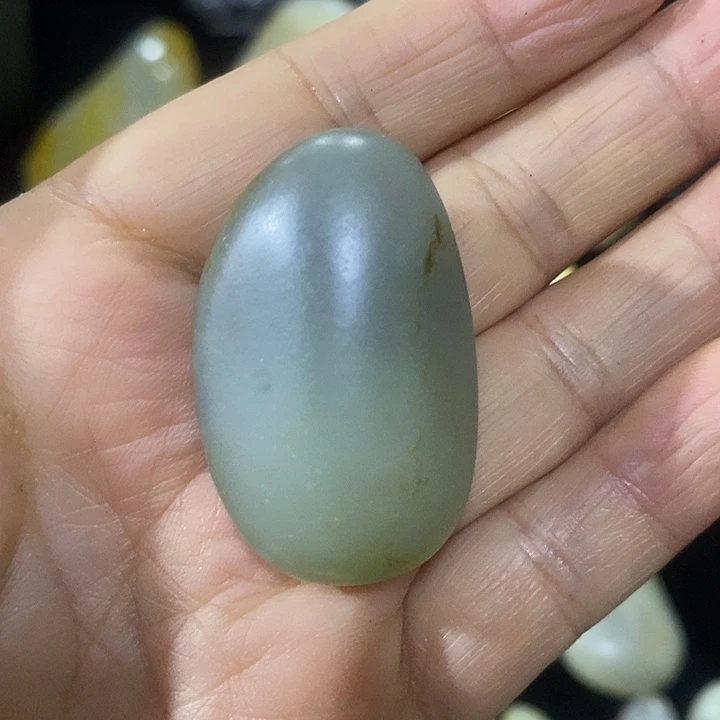 未镶嵌和田玉（糖玉）挂件