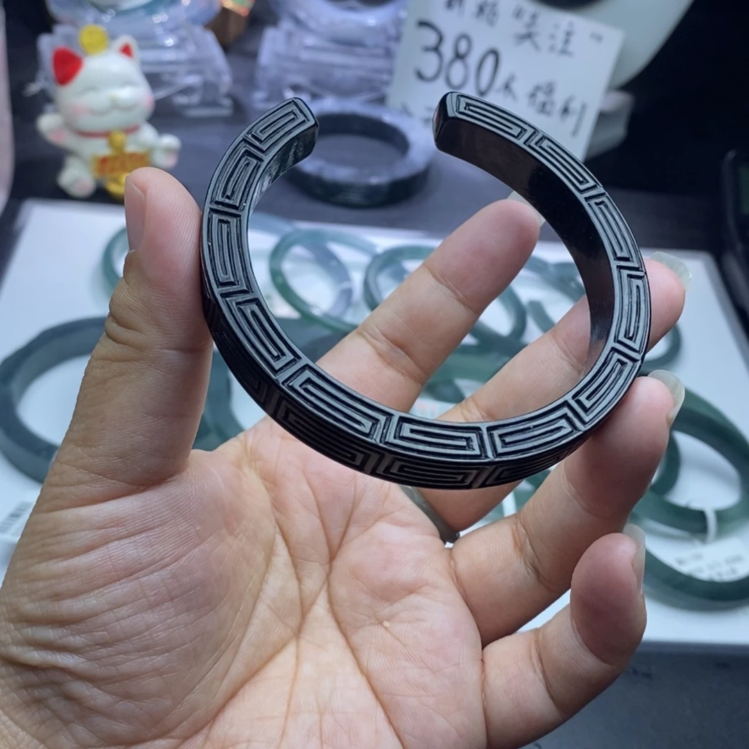 定制翡翠未镶嵌手镯钢琴黑乌鸡雕刻回纹