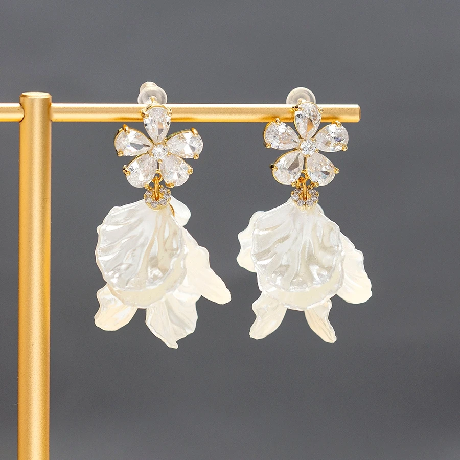 铜合金合成锆石耳饰 栀子花满钻花瓣流苏耳钉时尚气质耳环1523