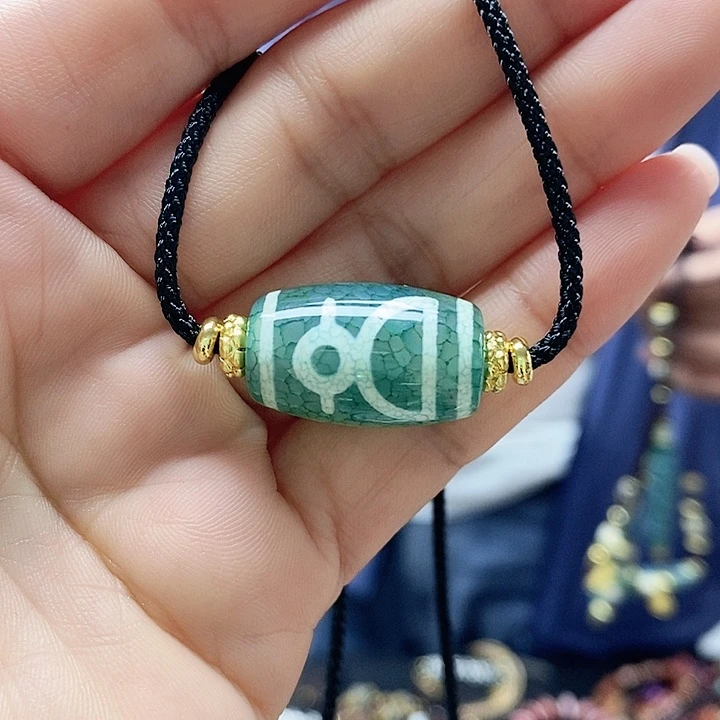 玛瑙/玉髓合金颈饰