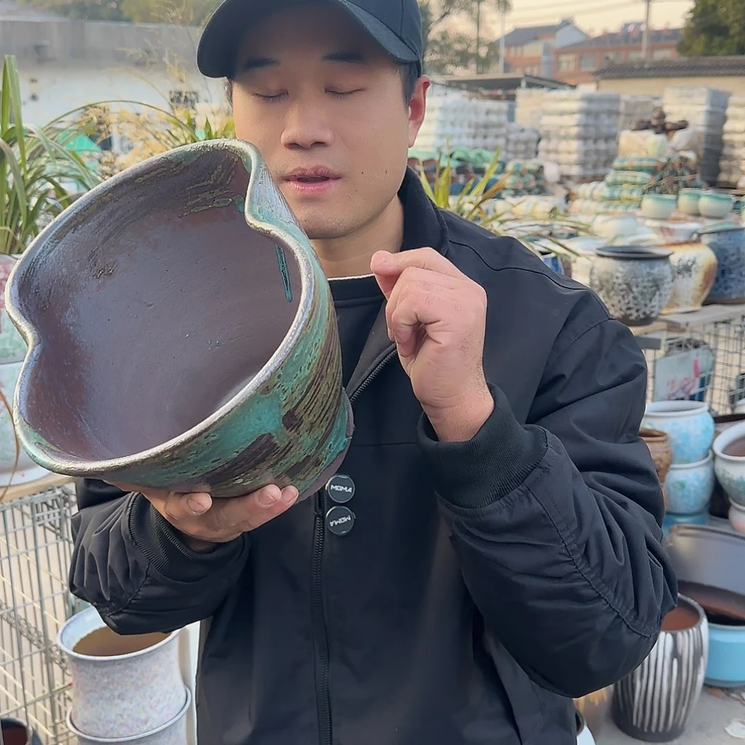 王嫂花盆1228-159