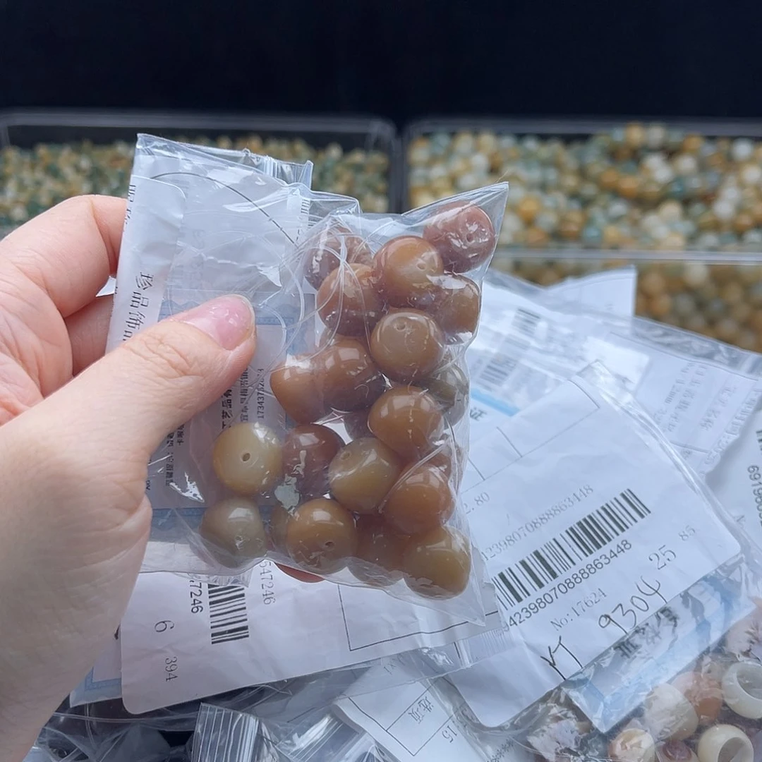 白玉菩提吊坠a锅底14mm/22颗