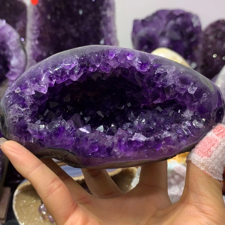 未镶嵌大型摆件（非配饰）水晶