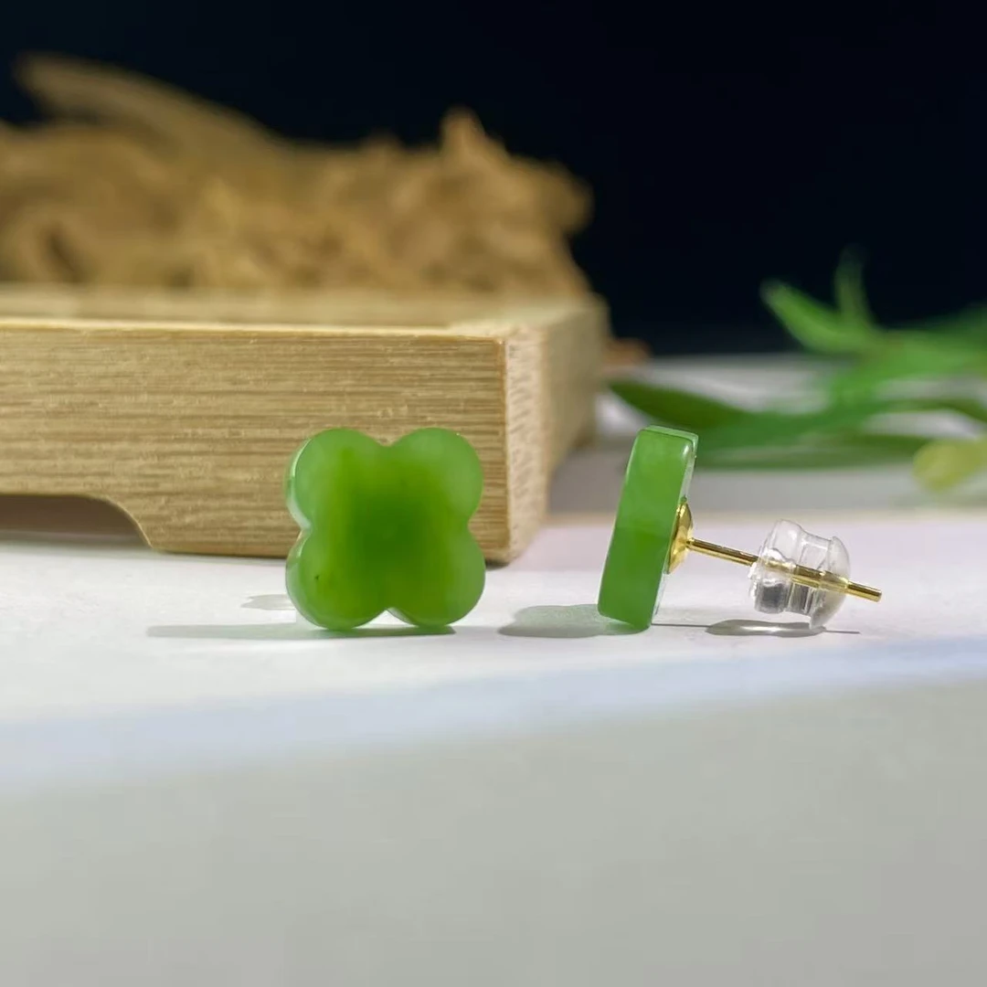 俄料碧玉四叶草耳钉保真天然和田玉老坑幸运草耳饰经典款S925银