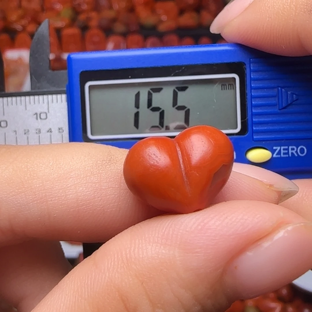 贞***贞南红玛瑙未镶嵌颈饰