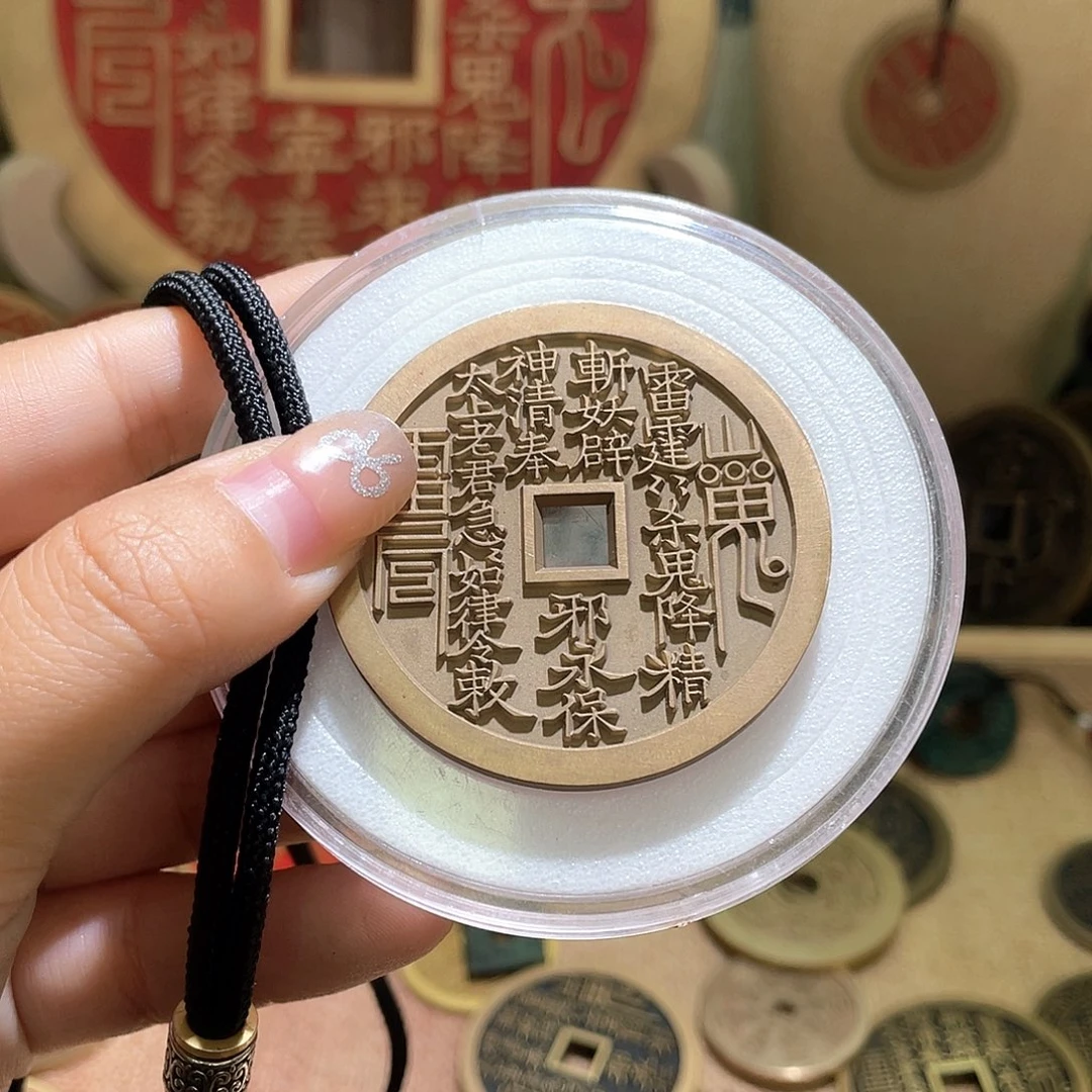 铜现代失腊工艺品