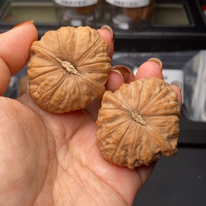 把件文玩核桃43南瓜饼全品