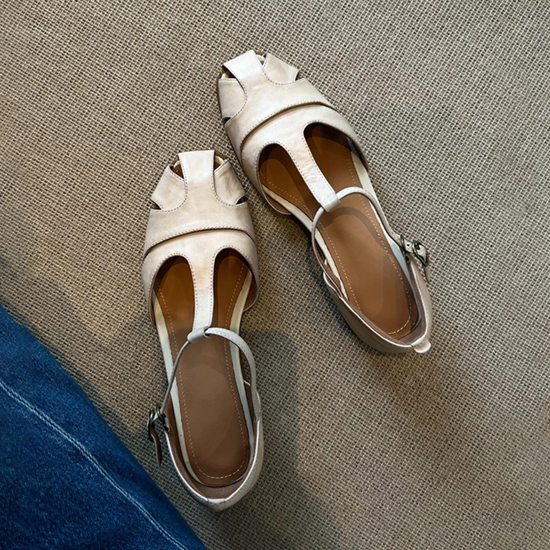 夏季版~复古圆头镂空夏季皮面凉鞋女一字带中空粗跟文艺风包头鞋