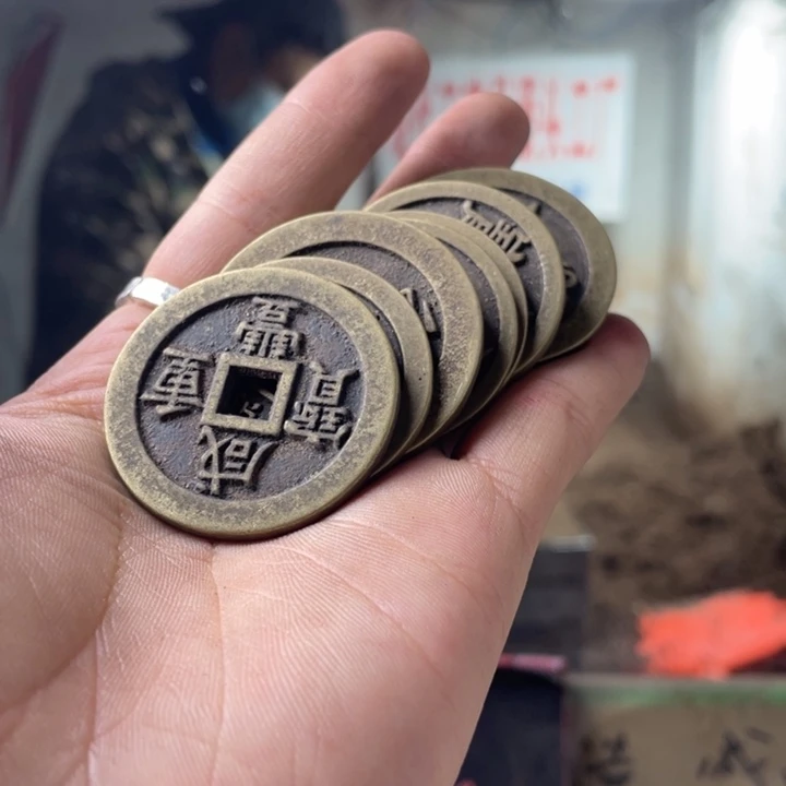 铜江*现代仿制工艺品