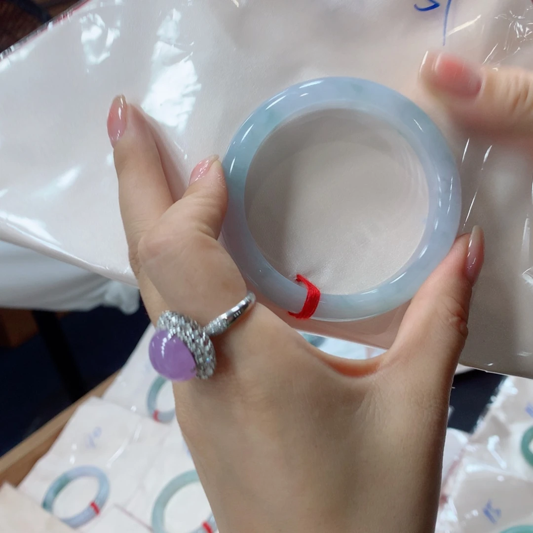 未镶嵌手镯翡翠买断