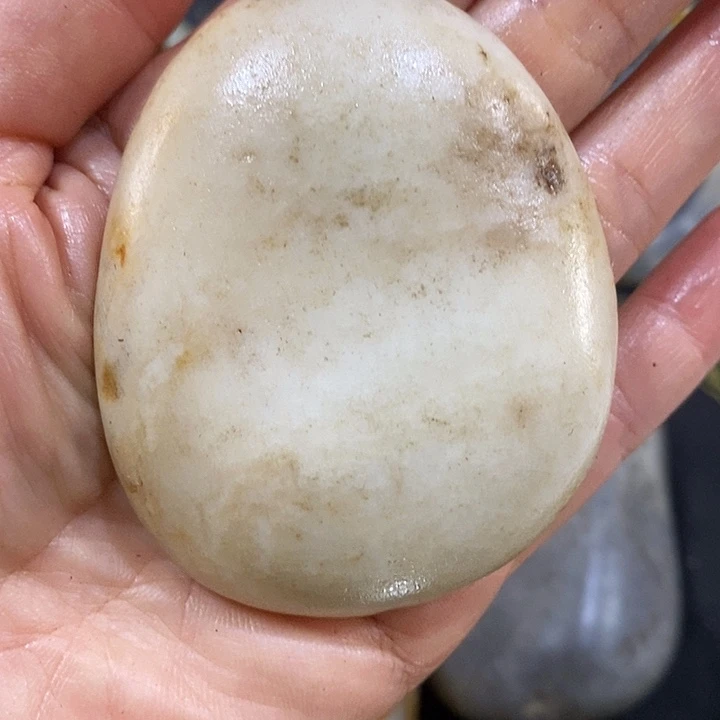 未镶嵌和田玉（糖玉）挂件