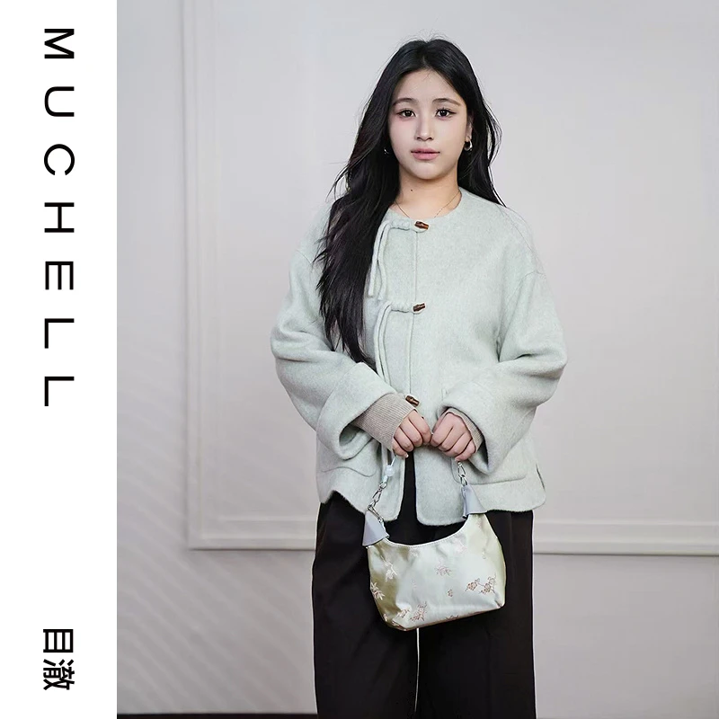 目澈MUCHELL冬季新款【青雾盘暖】大码新中式短款大衣MDS4AD8501