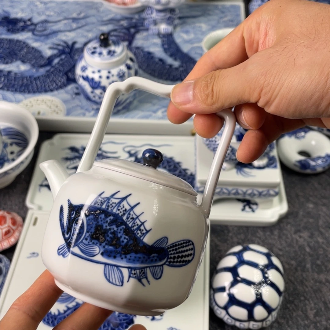 景德镇陶瓷手工手绘