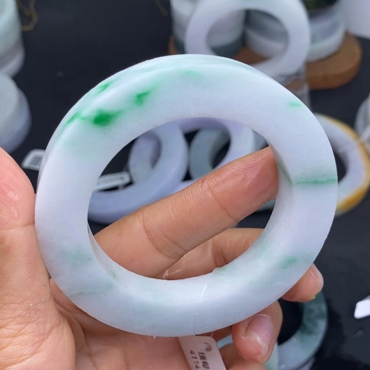 ****定制翡翠翡翠手镯未镶嵌