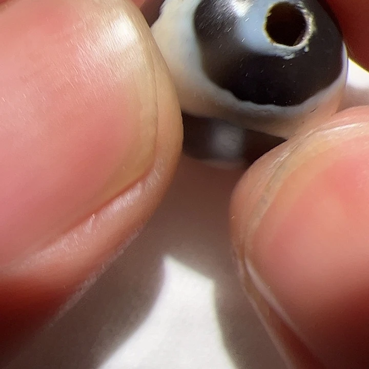 玻璃颈饰你在一起的