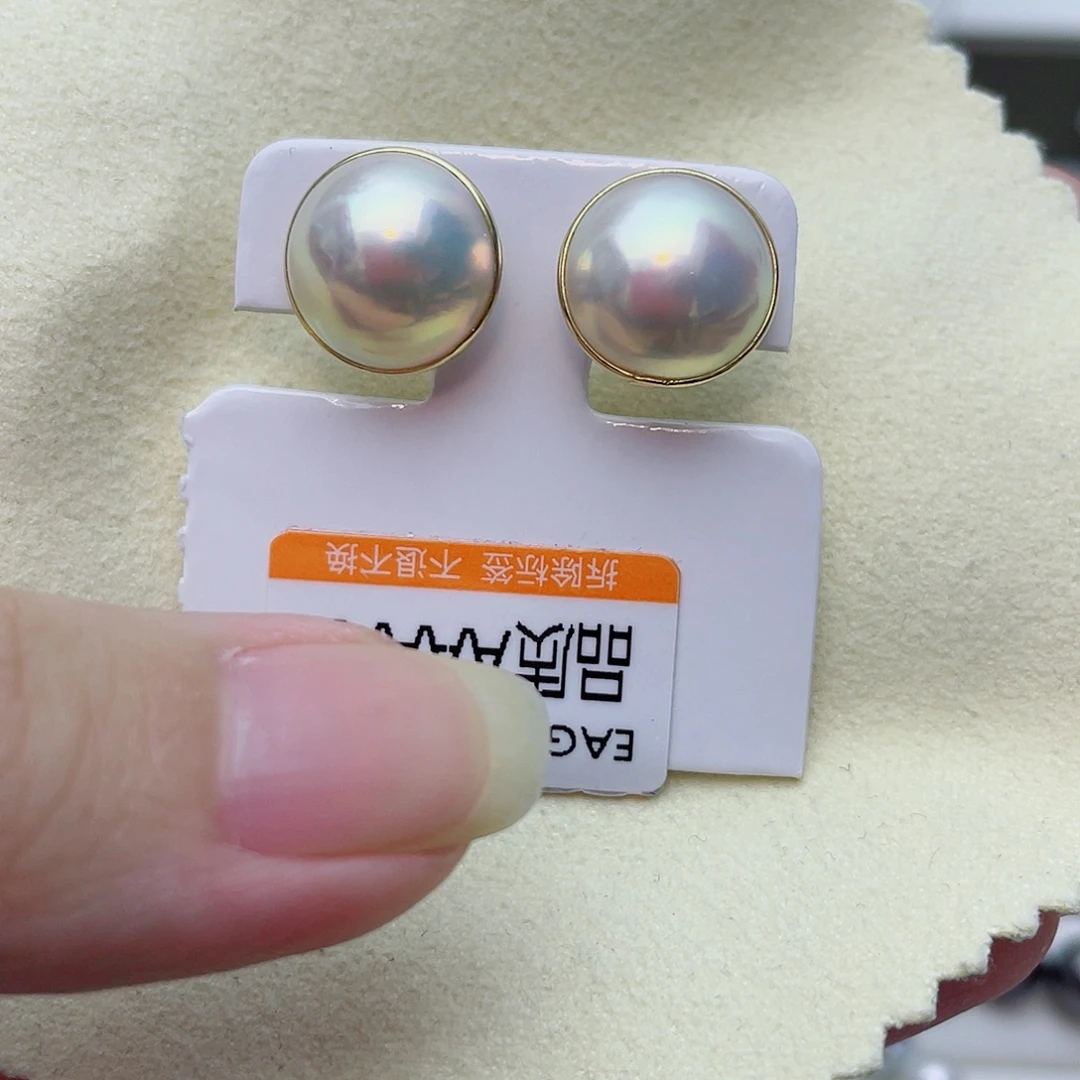 耳饰拼合珍珠（马贝珠）18K金镶嵌w81