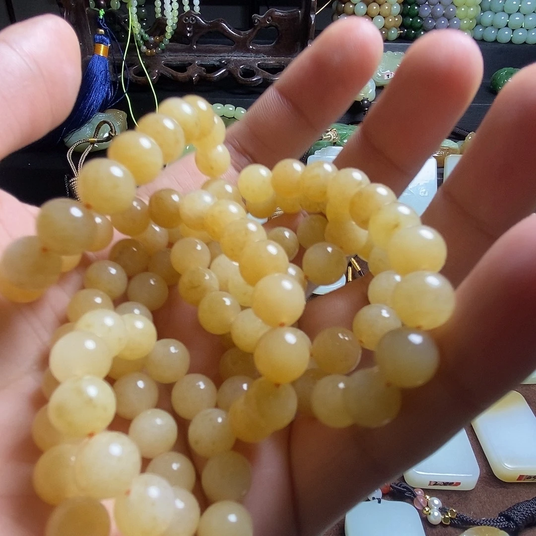 和田玉未镶嵌项链