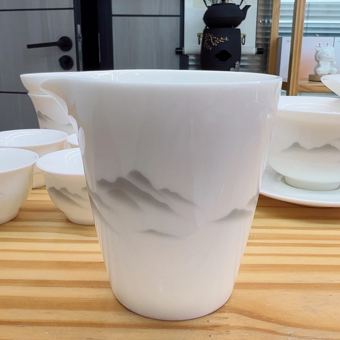 水墨群山公道杯666666