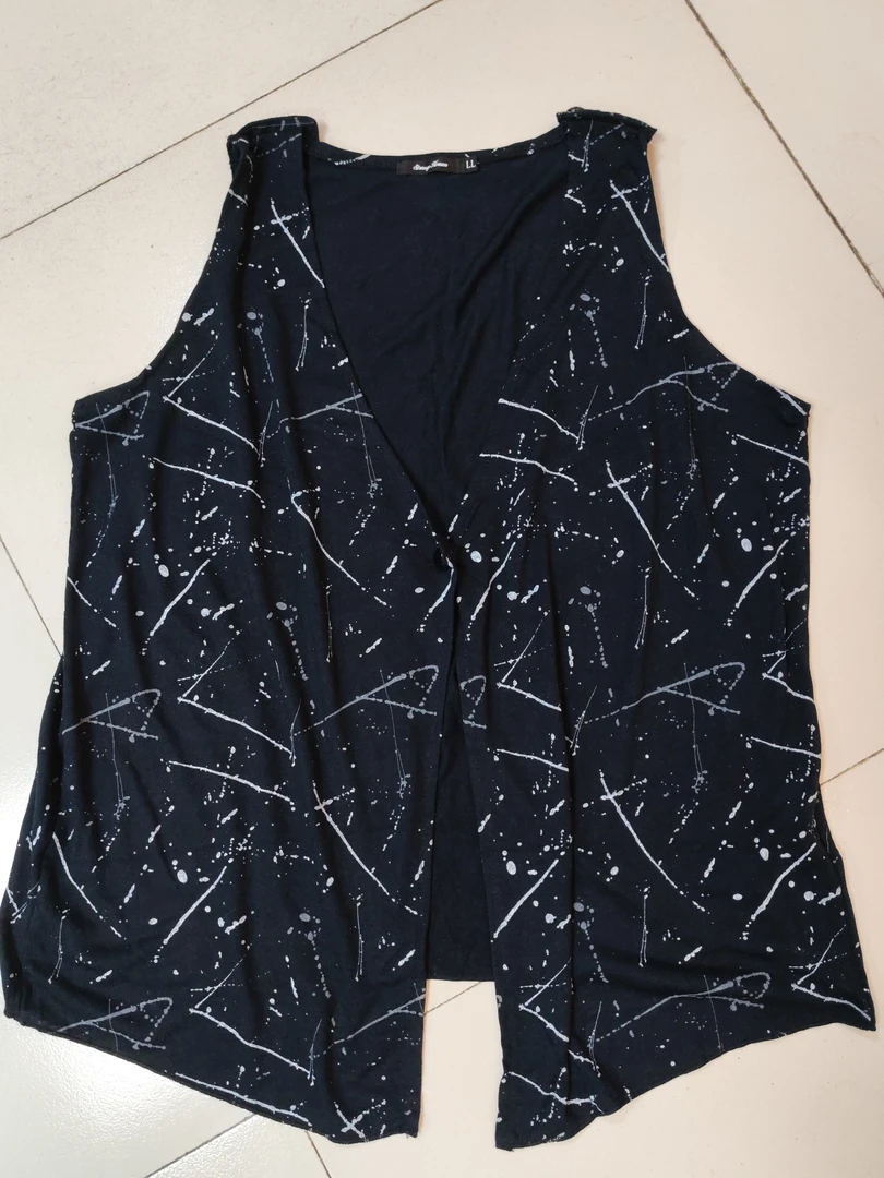 清风酷女郎广州夏季开衫背心