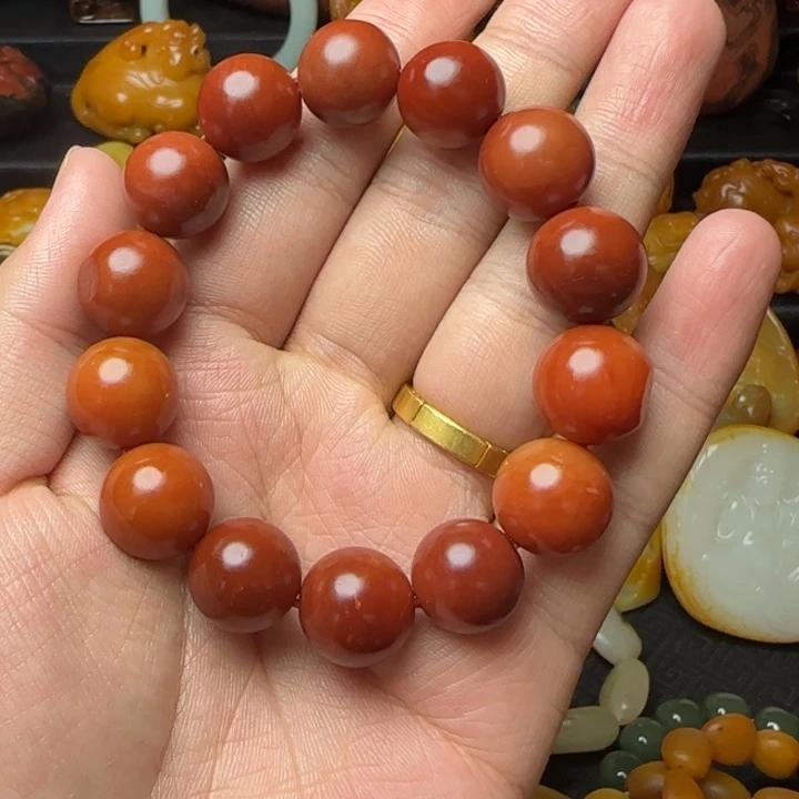 和田玉未镶嵌挂件一**狗