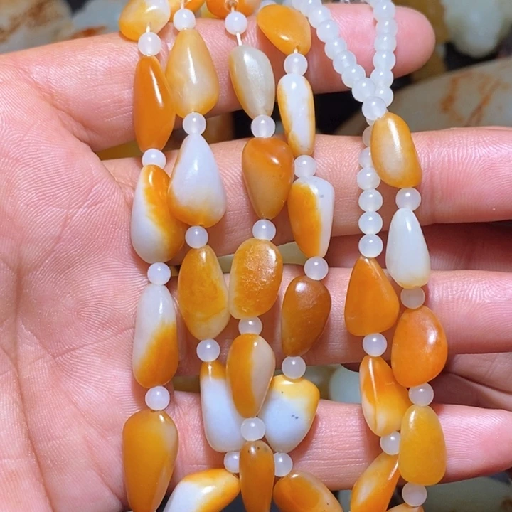 和田玉36粒原石项链未镶嵌