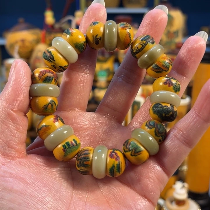 大叶紫檀（黑酸枝木类）