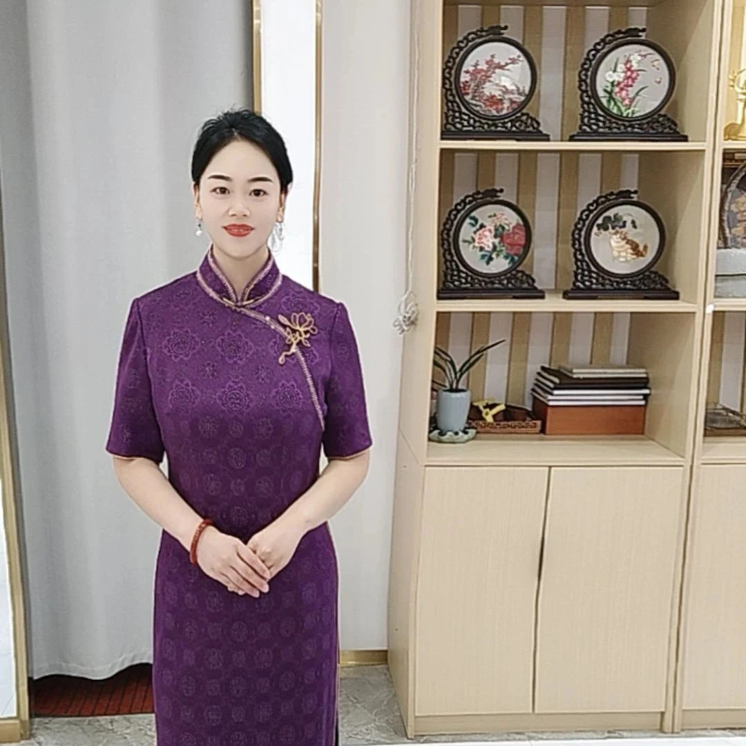 170516朱紫褕新中式提花旗袍紫色中长款侧开衩金丝喜婆婆喜妈妈装