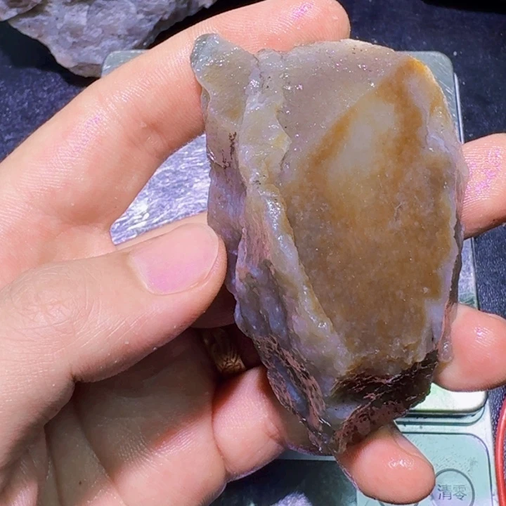 未镶嵌和田玉（糖玉）珠宝半成品