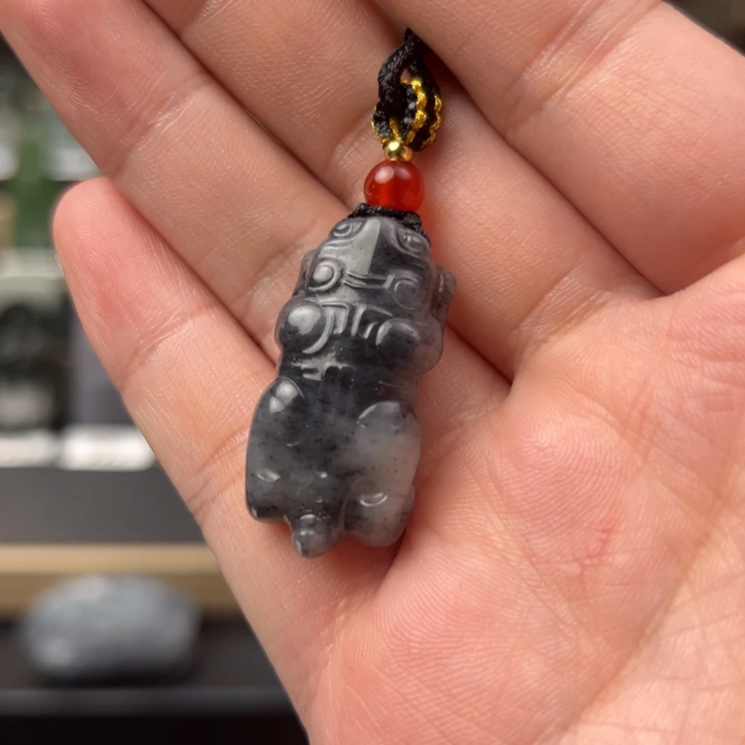 二***爸和田玉未镶嵌挂件