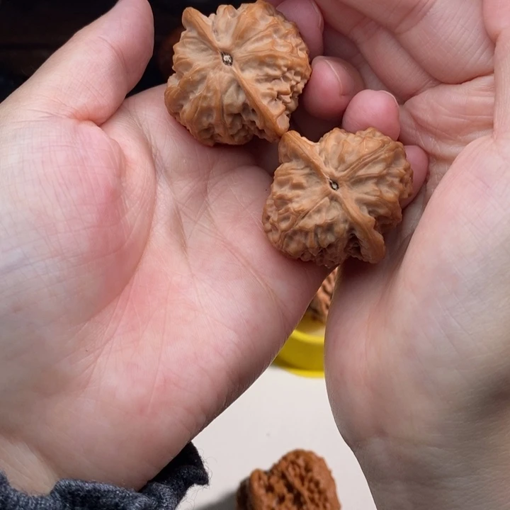 吊坠文玩核桃38野狼