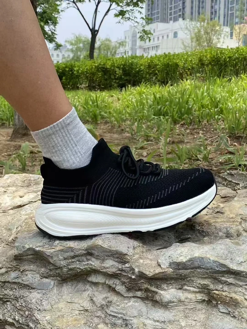 减震夏季百搭休闲运动鞋网面鞋透气情侣